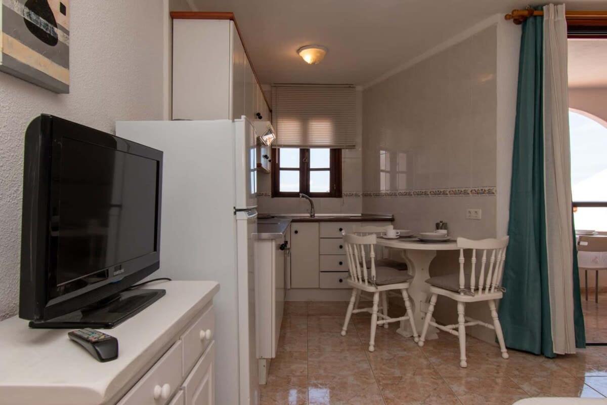 Parque Santiago II 269 - Studio With Sea And Pool Views Playa de las Americas  Exterior foto